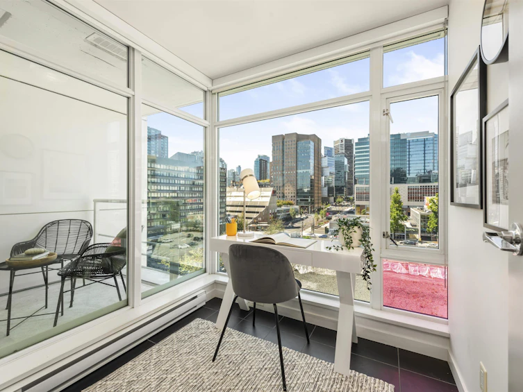 1110-161 W Georgia Street, Vancouver, BC, V6B 0K9 - 9