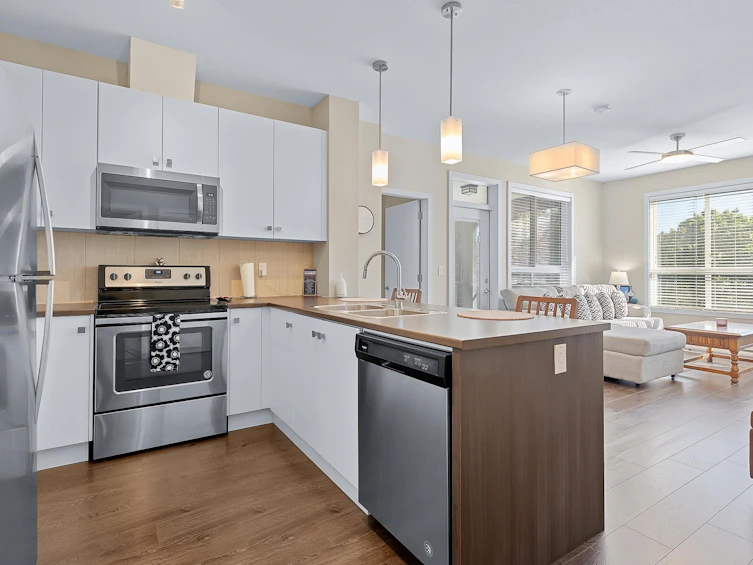 411-1948 North Parallel Road, Abbotsford, BC, V3G 3C6 - 5
