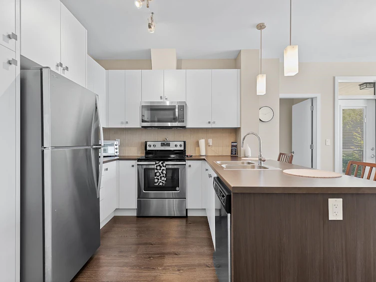 411-1948 North Parallel Road, Abbotsford, BC, V3G 3C6 - 6