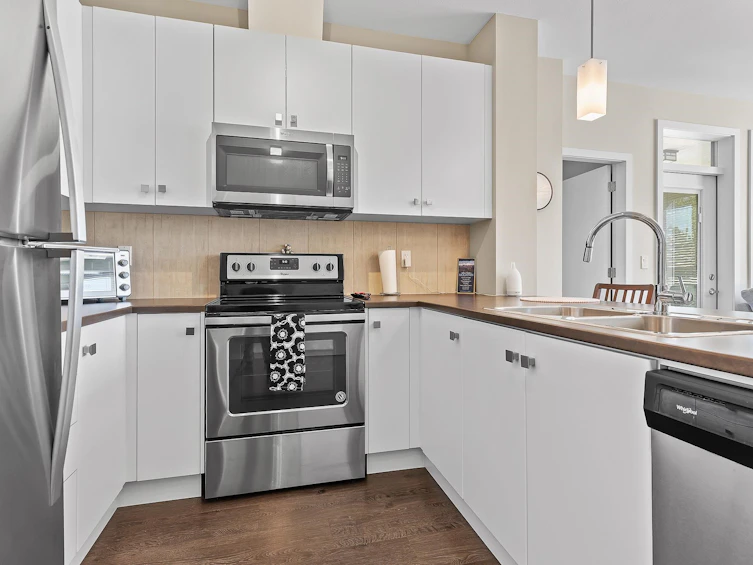 411-1948 North Parallel Road, Abbotsford, BC, V3G 3C6 - 7