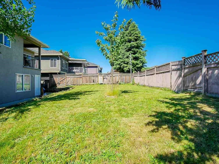 13091 68 Avenue, Surrey, BC, V3W 2E5 - 22