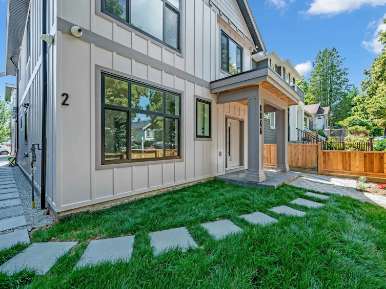 1846 E 37th Avenue, Vancouver, BC, V5P 1G1 - 3