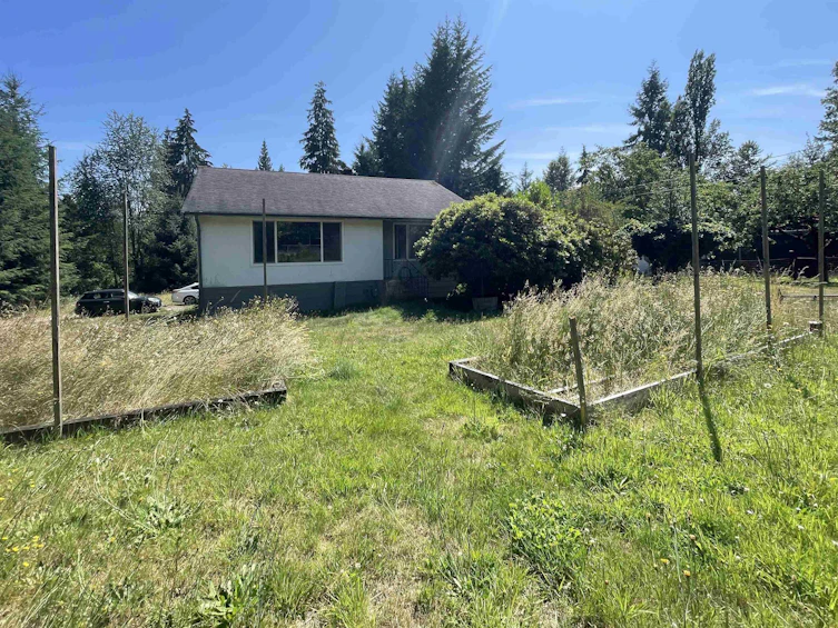 847 Park Road, Gibsons, BC, V0N 1V7