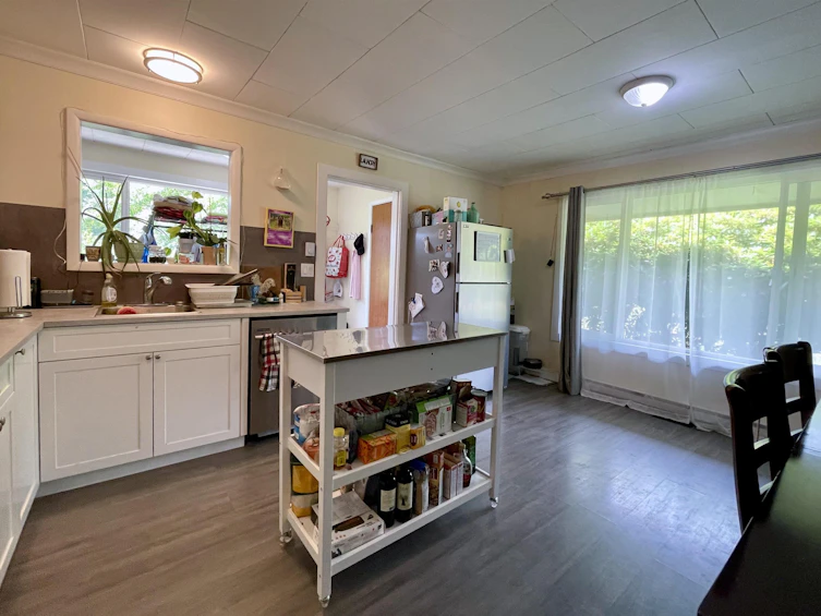 847 Park Road, Gibsons, BC, V0N 1V7 - 6