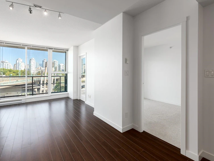 607-1919 Wylie Street, Vancouver, BC, V5Y 0E7 - 3