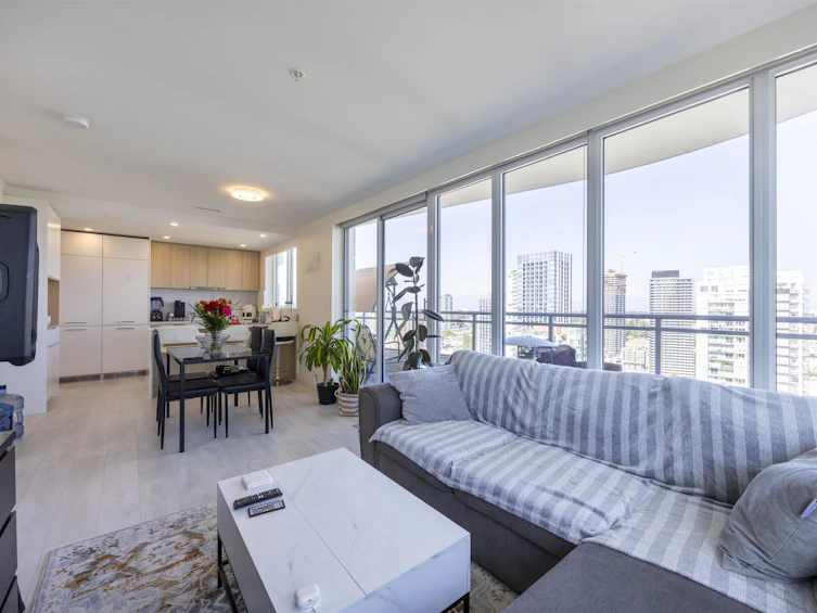 2605-13318 104 Avenue, Surrey, BC, V3T 0R2 - 3
