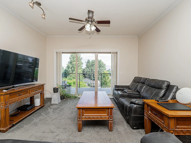 305-9270 Edward Street, Chilliwack, BC, V2P 4C4 - 2