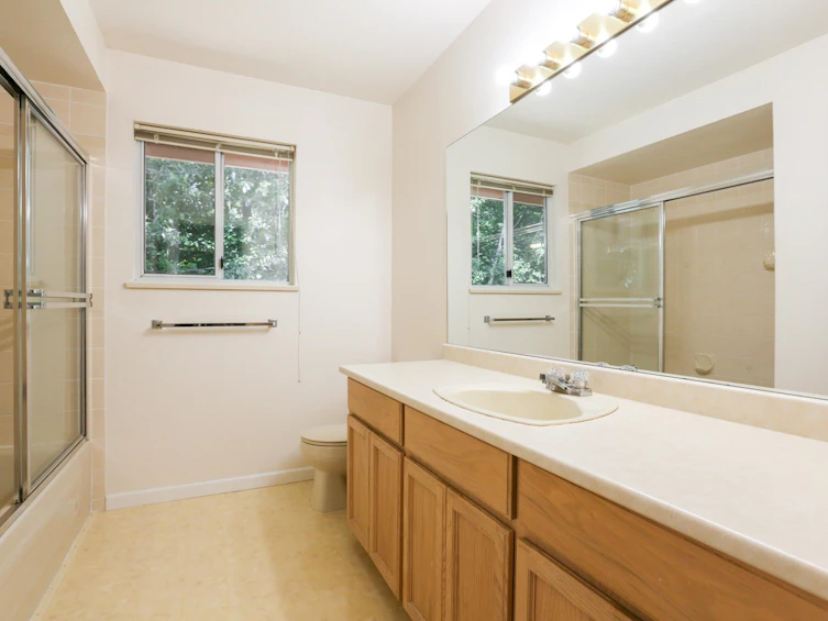 14891 26 Avenue, Surrey, BC, V4P 1N6 - 22