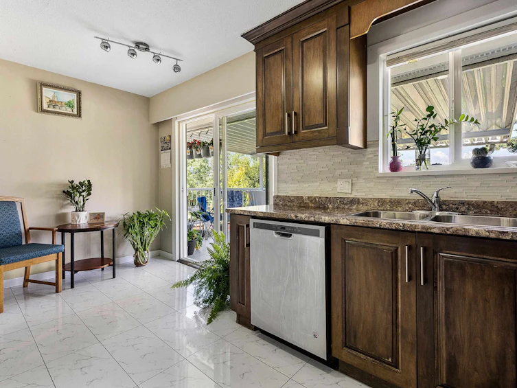 5825 Jinkerson Road, Chilliwack, BC, V2R 0C8 - 13