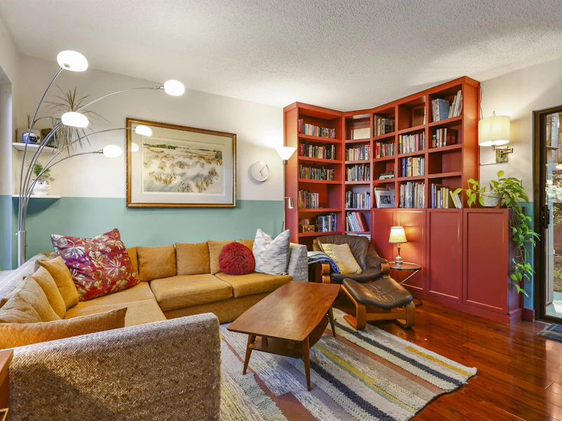 417 Cambridge Way, Port Moody BC V3H 3V1
