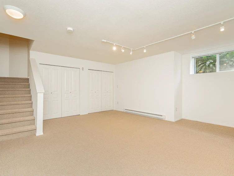 209-1465 Parkway Boulevard, Coquitlam, BC, V3E 3E6 - 31
