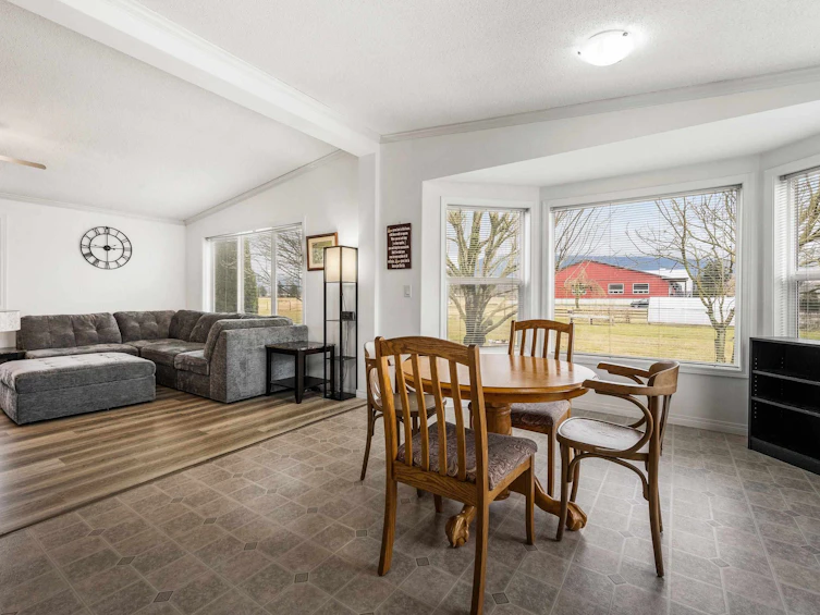 6920 Sumas Prairie Road, Chilliwack, BC, V2R 4K1 - 32