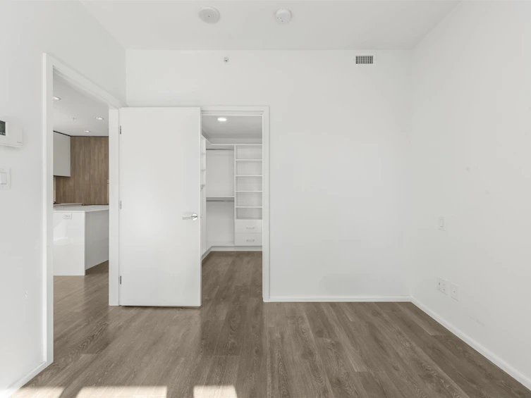 606-4650 Brentwood Boulevard, Burnaby, BC, V5C 0M3 - 12