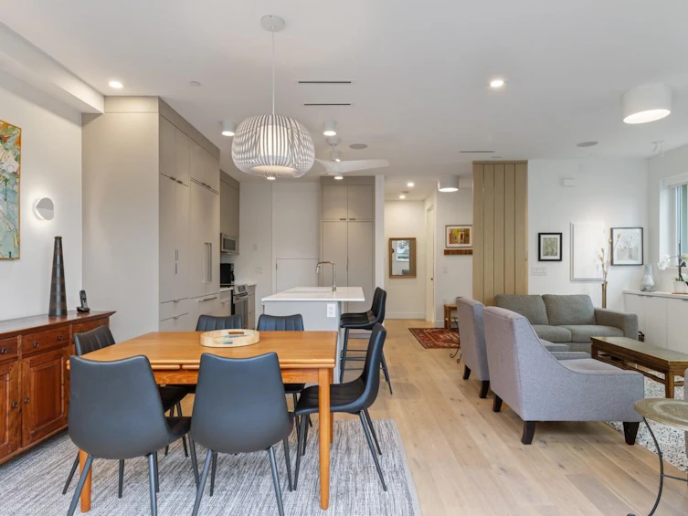 1960 Semlin Drive, Vancouver, BC, V5N 4P8 - 9