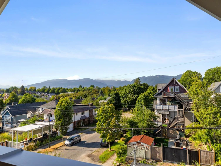 1960 Semlin Drive, Vancouver, BC, V5N 4P8 - 29
