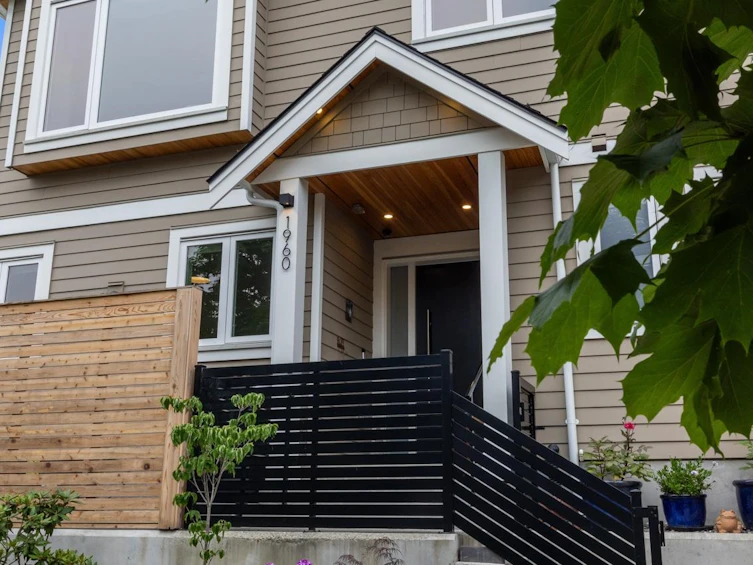1960 Semlin Drive, Vancouver, BC, V5N 4P8 - 33