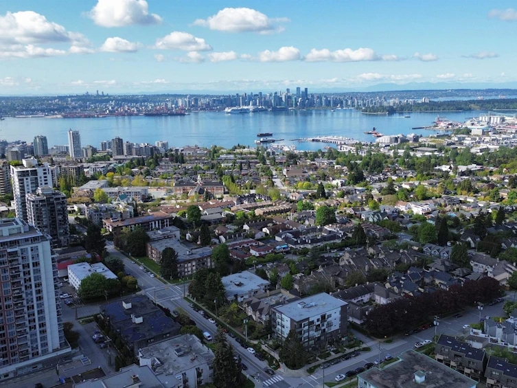 301-1610 Chesterfield Avenue, North Vancouver, BC, V7M 2N7 - 18