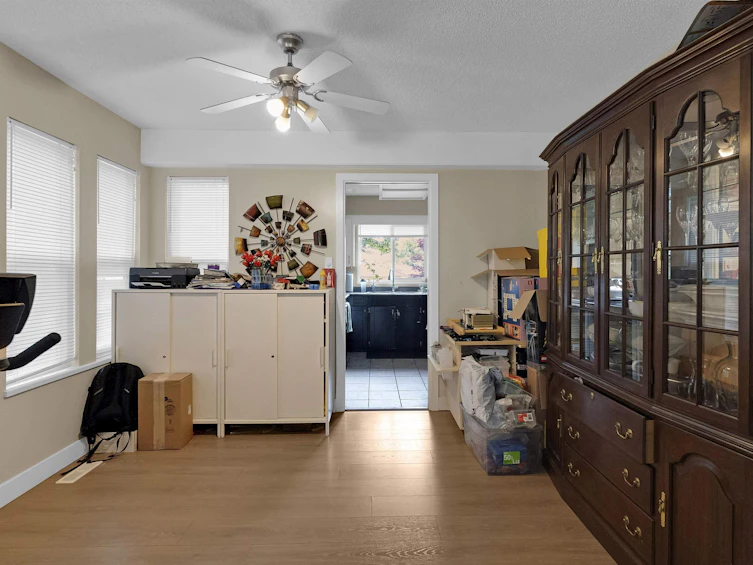 15040 Spenser Drive, Surrey, BC, V3S 5Z7 - 5