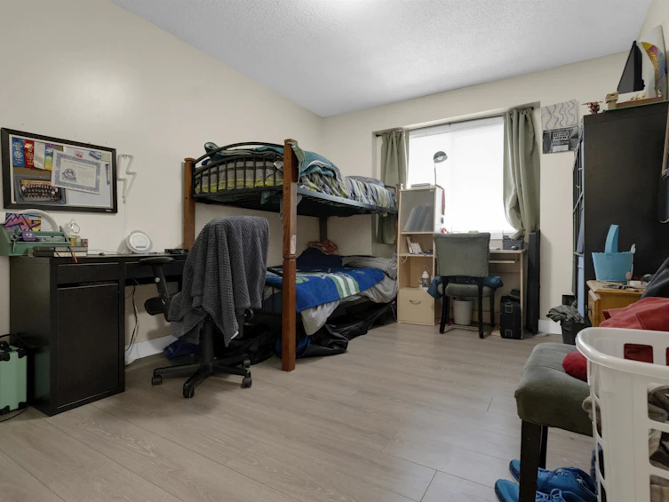 15040 Spenser Drive, Surrey, BC, V3S 5Z7 - 18