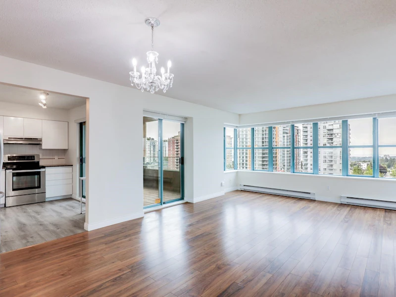801 - 1555 Eastern Avenue, North Vancouver BC V7L 3G2