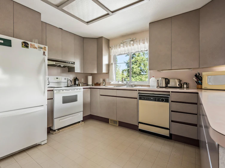 1405 227 Street, Langley, BC, V2Z 1K6 - 5