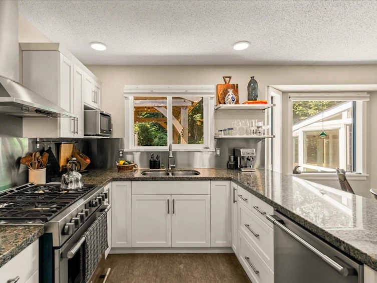 46815 Portage Avenue, Chilliwack, BC, V2P 7H3 - 14