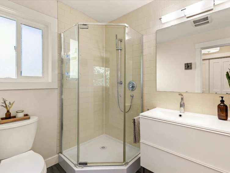 46815 Portage Avenue, Chilliwack, BC, V2P 7H3 - 28