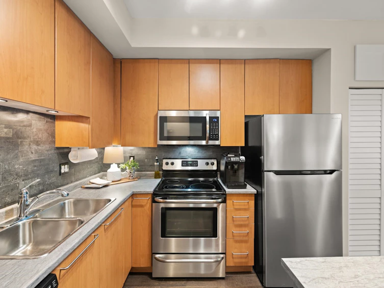 14-2678 King George Boulevard, Surrey, BC, V4P 1H6 - 11