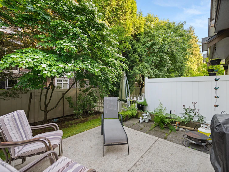 14-2678 King George Boulevard, Surrey, BC, V4P 1H6