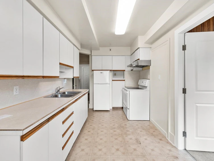 4879 Collingwood Street, Vancouver, BC, V6S 2B5 - 5