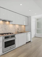 1403 8570 Rivergrass Drive
