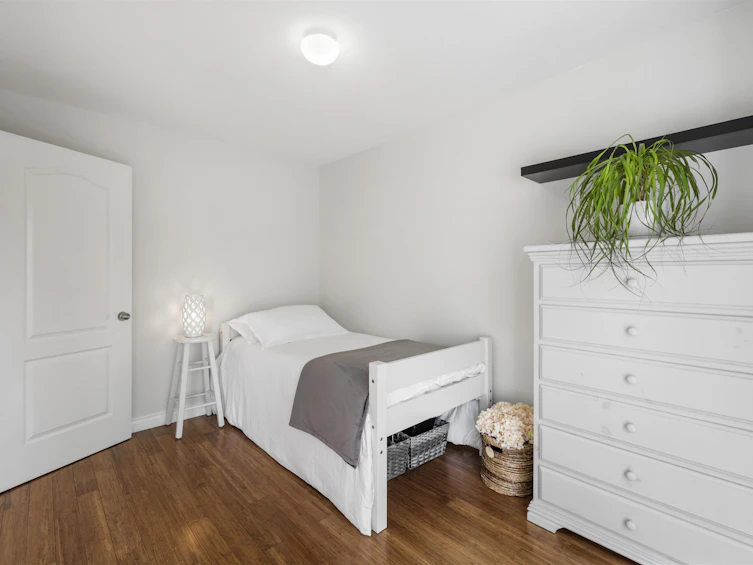 8898 216 Street, Langley, BC, V1M 3Z7 - 24