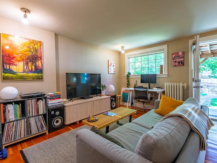 179 W 18th Avenue, Vancouver, BC, V5Y 2A6 - 6