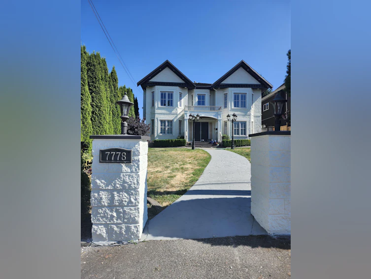 7778 Nursery Street, Burnaby, BC, V5E 2B4
