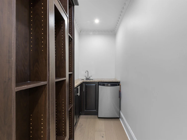 7778 Nursery Street, Burnaby, BC, V5E 2B4 - 27