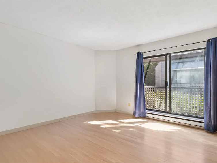 2024 Chesterfield Avenue, North Vancouver, BC, V7M 2P6 - 32