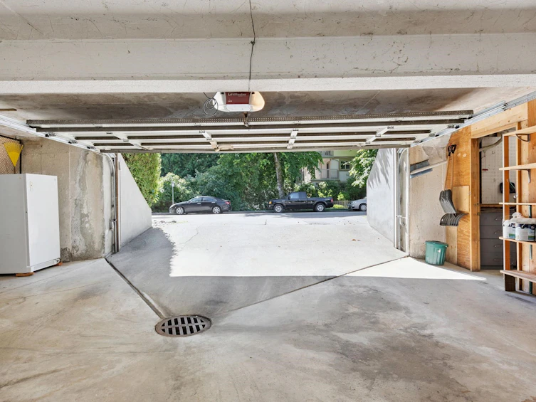 2024 Chesterfield Avenue, North Vancouver, BC, V7M 2P6 - 31