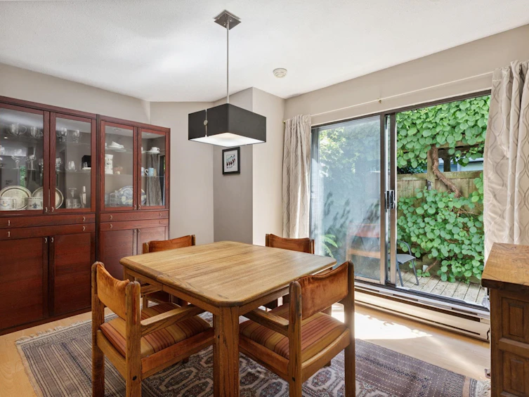 2024 Chesterfield Avenue, North Vancouver, BC, V7M 2P6 - 11