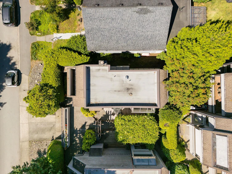 2024 Chesterfield Avenue, North Vancouver, BC, V7M 2P6 - 35