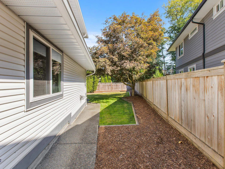 8418 214 Street, Langley, BC, V1M 2J2 - 6