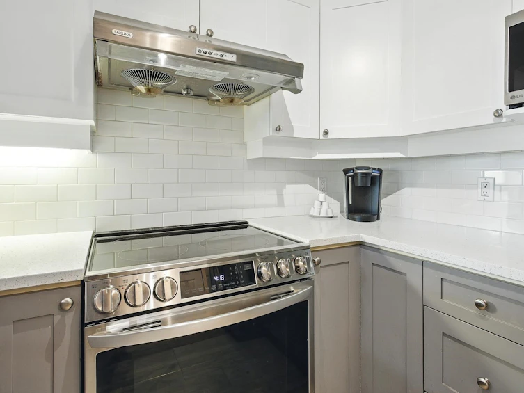 102-1438 Parkway Boulevard, Coquitlam, BC, V3E 3M1 - 24