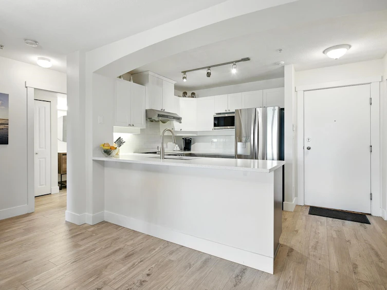 102-1438 Parkway Boulevard, Coquitlam, BC, V3E 3M1 - 21