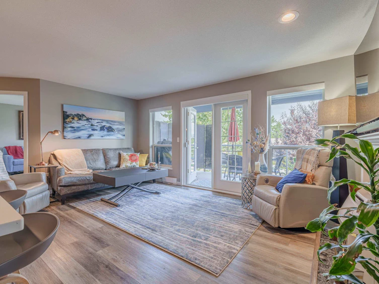204-5768 Marine Way, Sechelt, BC, V7Z 0K4 - 7