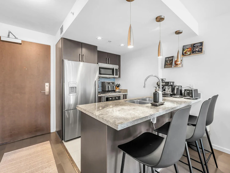 704-1887 Crowe Street, Vancouver, BC, V5Y 0B4 - 4
