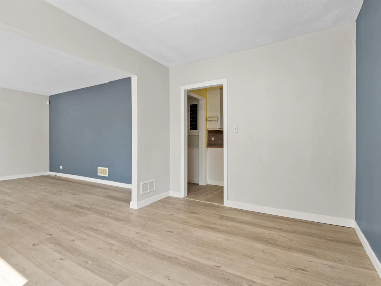 46515 Portage Avenue, Chilliwack, BC, V2P 3G3 - 11