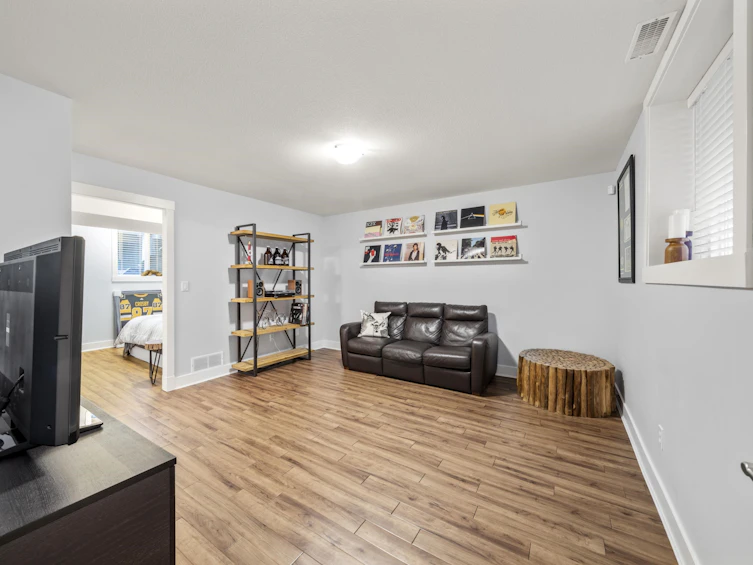 1843 Parkway Boulevard, Coquitlam, BC, V3E 3L4 - 25