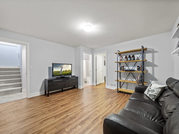 1843 Parkway Boulevard, Coquitlam, BC, V3E 3L4 - 26