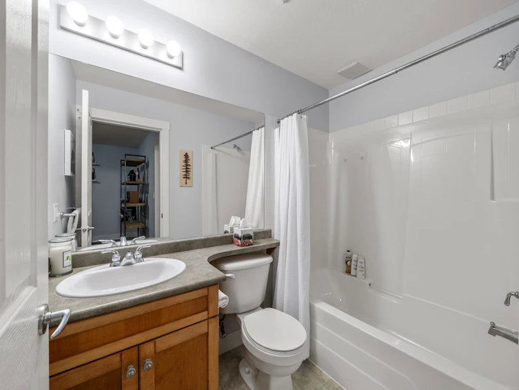 1843 Parkway Boulevard, Coquitlam, BC, V3E 3L4 - 27