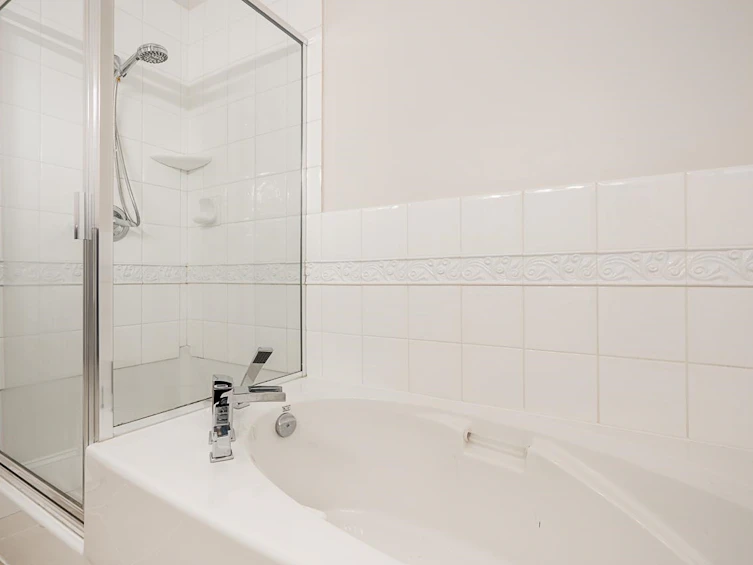 408-3176 Plateau Boulevard, Coquitlam, BC, V3E 3J2 - 18