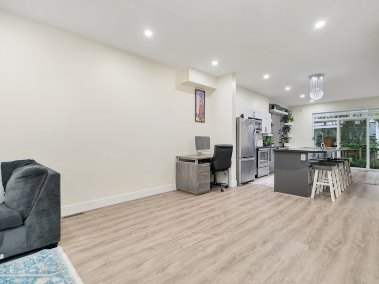 95-14356 63a Avenue, Surrey, BC, V3X 0E3 - 8